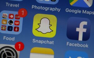 Snapchat begins age checks in Australia ahead of social media ban